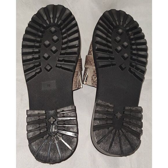 Aerosoles Lima Leather Chunky Lug Soles Slide Sandals Black/ Taupe Snake Size l0 - Picture 6 of 6